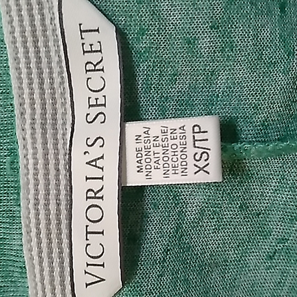 Victoria Secret Turquoise Green V-Neck Long Sleeve Blouse. Size XS - Picture 6 of 7